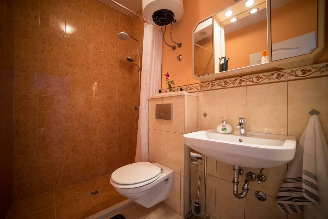 De Luxe Apartment Mediteran 2**** Zaton  Exteriör bild