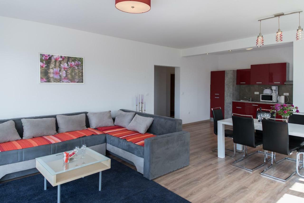 De Luxe Apartment Mediteran 2**** Zaton  Exteriör bild